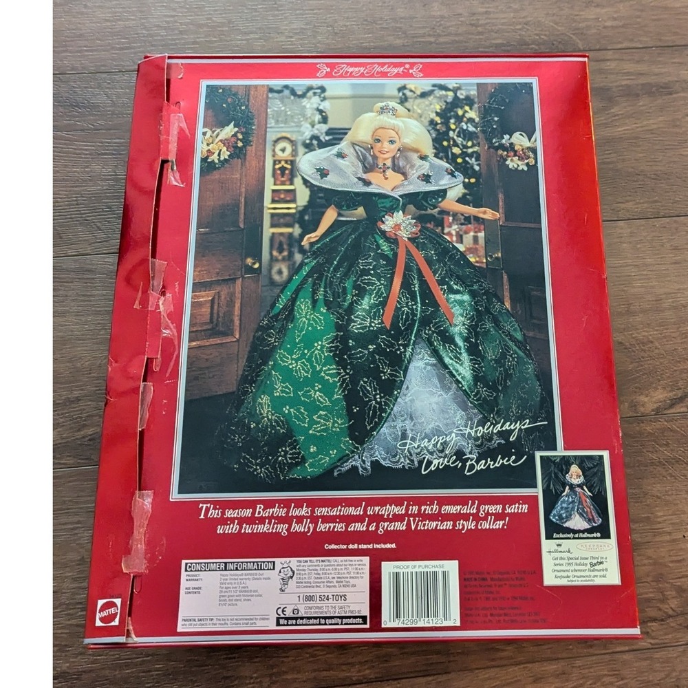 Mattel Happy Holidays Barbie 1995 Special Edition Emerald Green Gown 14123 NIB - Picture 2 of 3